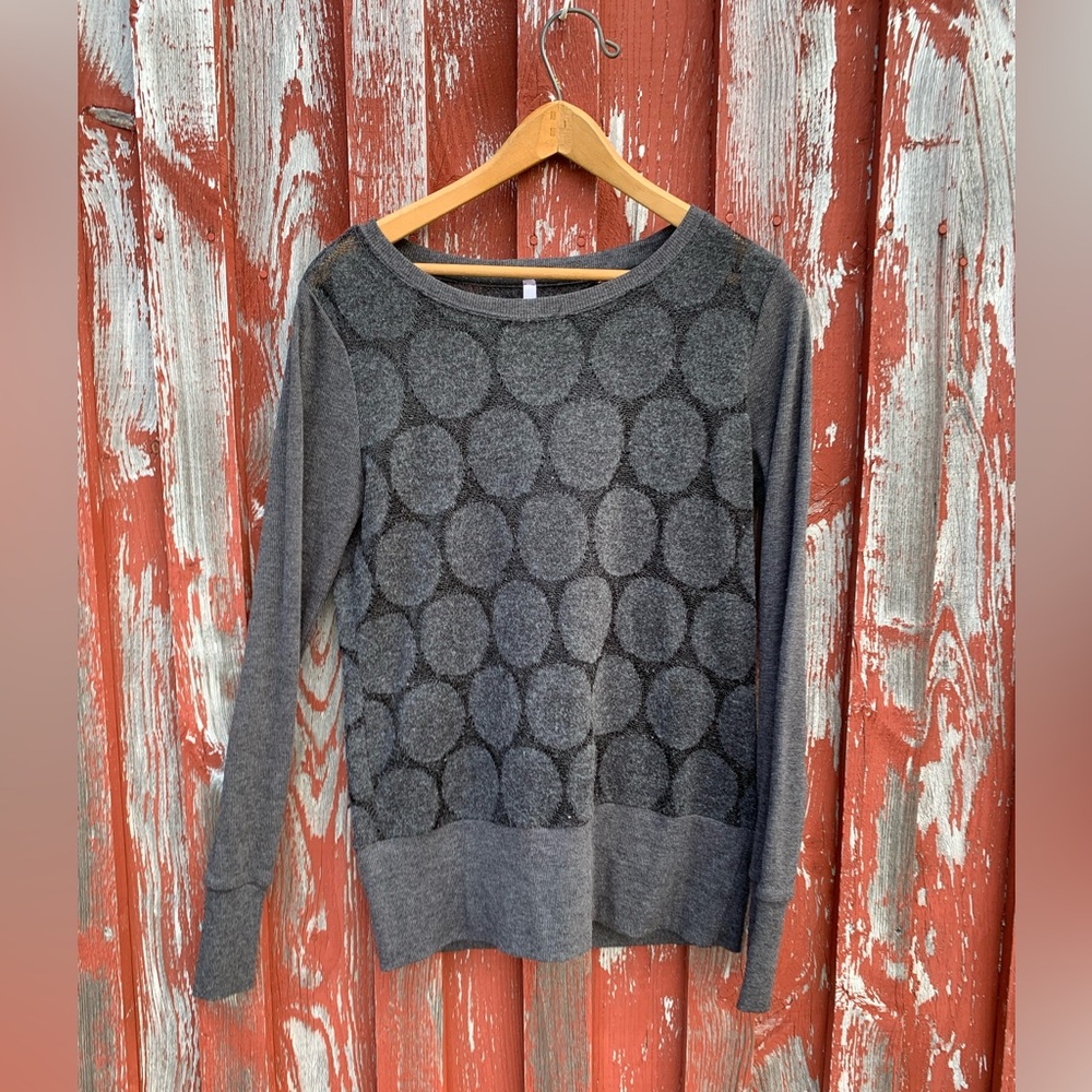 Women’s Pink Blush grey sheer detailed top, size Medium